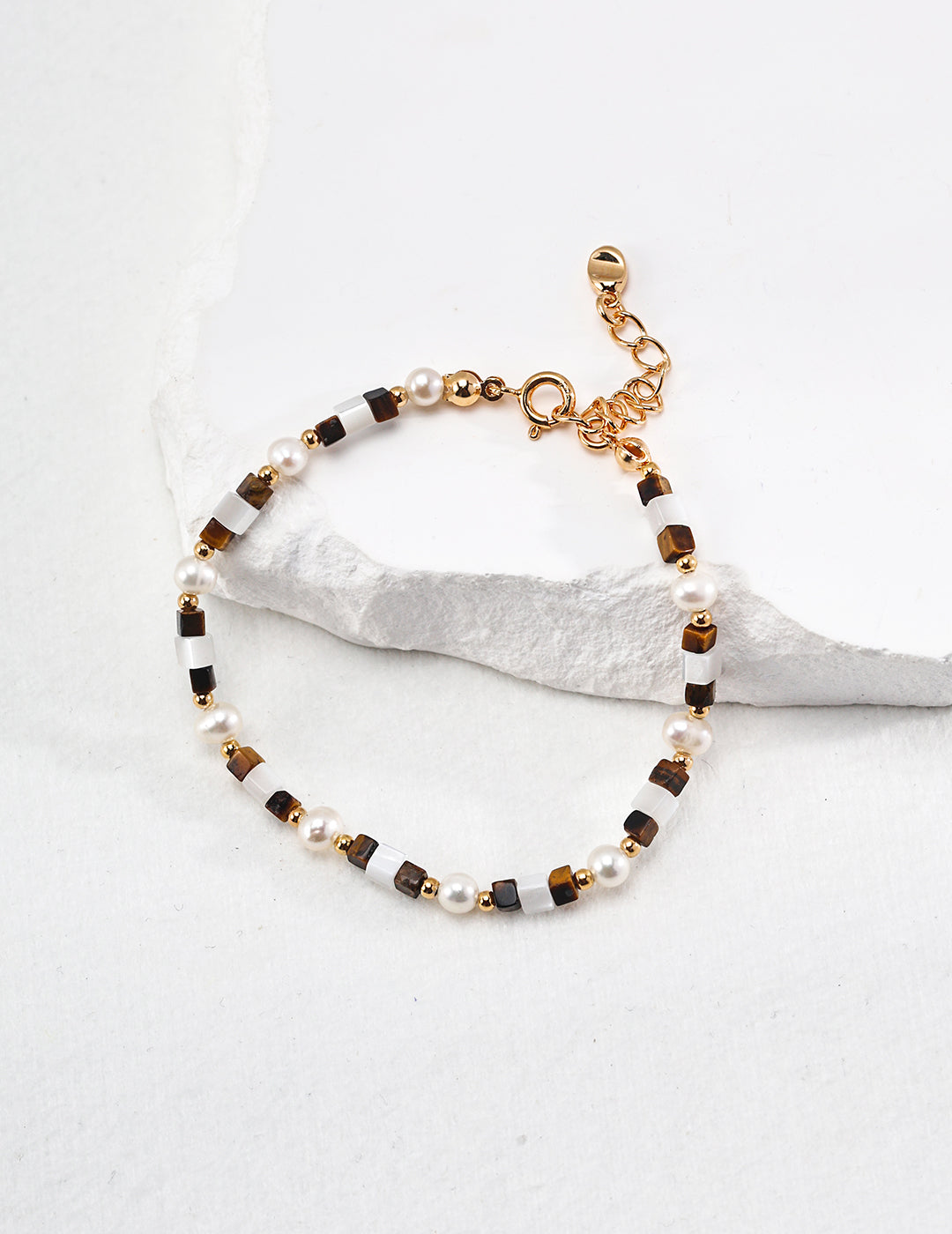 starry-sky-tigers-eye-and-nacre-necklace